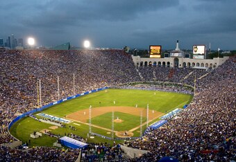 008_129_red_sox_v_dodgers_crop_340x234