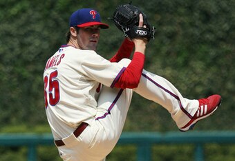 3940001_giants_v_phillies_crop_340x234