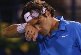Roger_federer_dubai_woe_2008_69_crop_340x234