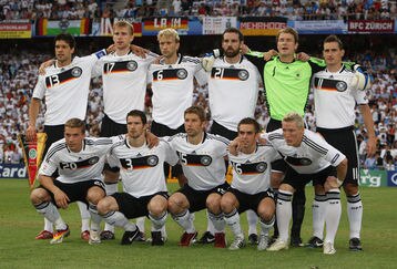 279080625095_euro2008_ger_v_tur_feature