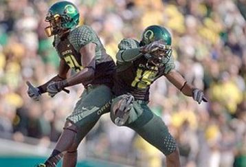 Ducks-football-celebration_feature