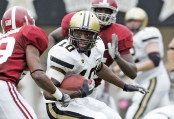 Earl_bennett_crop_340x234