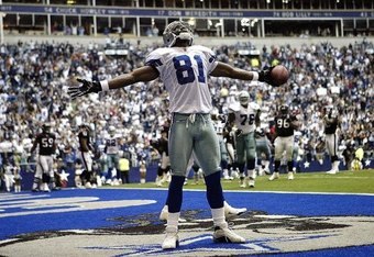 Terrell-owens-arms-spread-again_crop_340x234