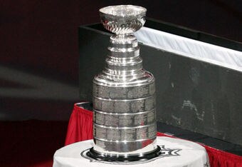 9183502_sabres_v_canes_cropped