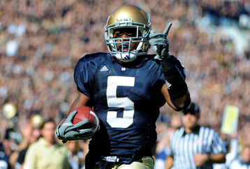 43908505_notre_dame_v_stanford_feature