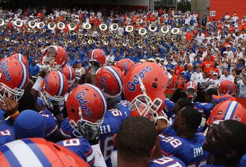 22808083040_hawaii_v_florida_feature