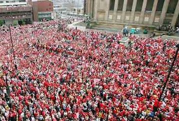 Liverpool_fans_feature