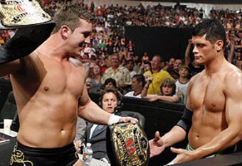 Tag_team_crop_340x234