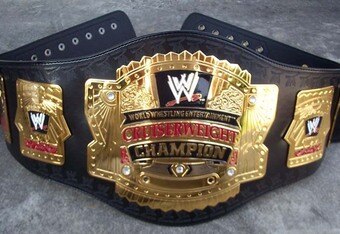 Wwecrusierweightcloselock_crop_340x234