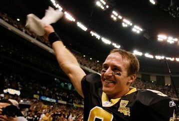 Drew-brees-celebrates_feature