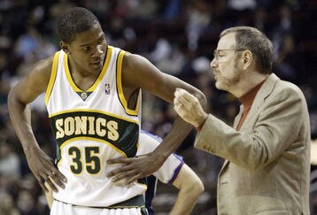 56064285_hawks_v_sonics_feature