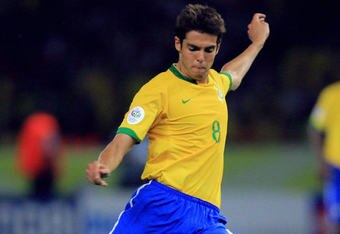 Kaka_leite_5_footballpictures_n_crop_340x234