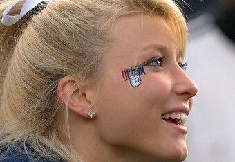 Uconn_cheerleader_crop_340x234