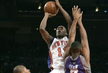94250678_suns_v_knicks_feature