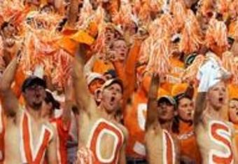 Tennessee-volunteers-fans_crop_340x234