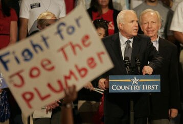 53401101708_mccain_rally_miami_feature