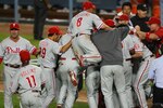 40708101529_phillies_v_dodgers_crop_150x100