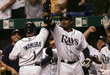 357oct03233_white_sox_v_rays_feature