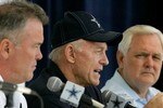 Jerry_jones_crop_150x100