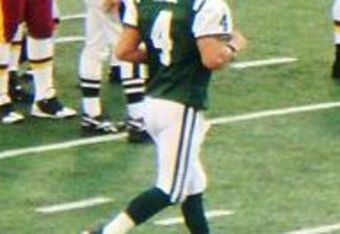 200px-brett_favre_as_jet1-edit_crop_340x234