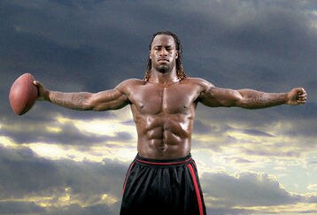 Vernon_davis_feature