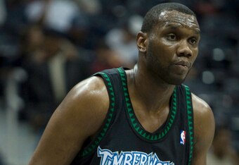 9450905_timberwolves_v_hawks_crop_340x234