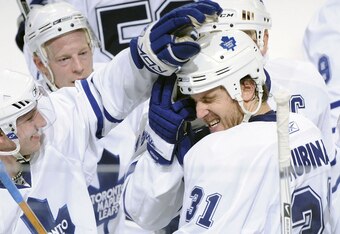 2110018_maple_leafs_v_panthers_crop_340x234