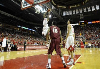 7498642_florida_state_v_marylan_crop_340x234