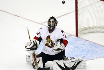 77167945_senators_v_devils_feature