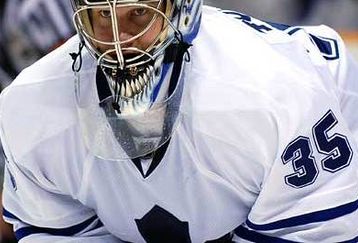 Sharks_toronto17_feature