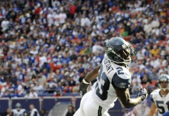 7890810055950_seahawks_v_giants_crop_340x234