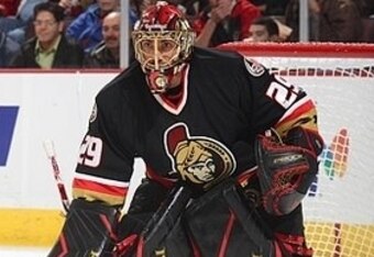 Sens_goalie_crop_340x234