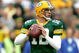 Aaron_rodgers14_medium
