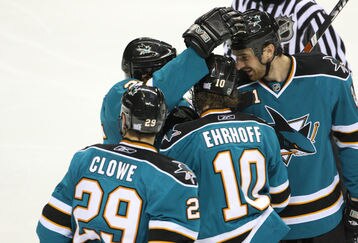 7740810180869_flyers_at_sharks_feature