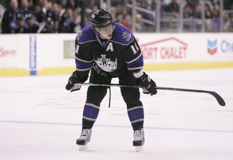 26913342_canucks_v_kings_crop_340x234