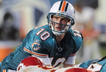 7960040_chiefs_v_dolphins_feature