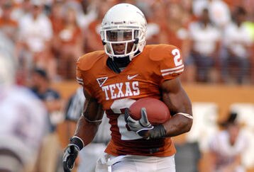 42608083012_fau_v_texas_feature