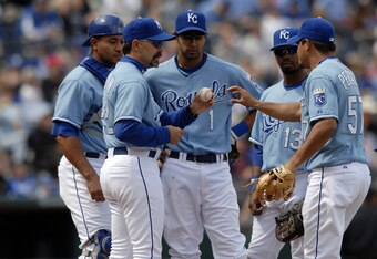 98327223_blue_jays_v_royals_crop_340x234