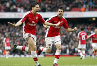 Arsenal-v-manchester-united-sam_crop_340x234