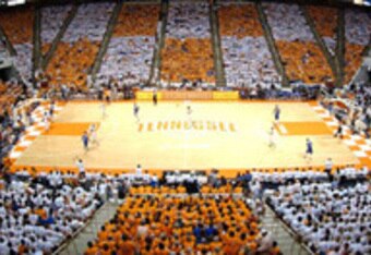 Thompson-arena_crop_340x234