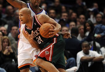 789000000026_11022008_bucks_v_k_crop_340x234
