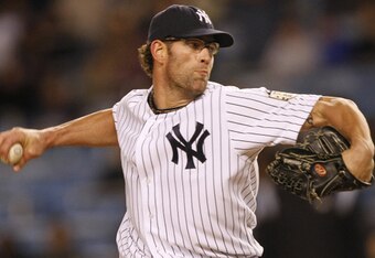 94203838_blue_jays_v_yankees_crop_340x234