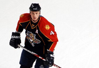 4780810243521_sharks_at_panther_crop_340x234