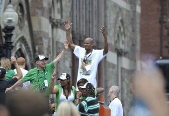 13108061920_celtics_rally_crop_340x234