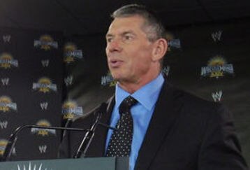 Vince_at_wrestlemania_press_con_feature