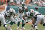 53472100508_chargers_v_dolphins_crop_150x100