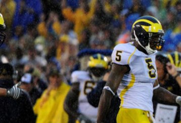 4392965_michigan_v_notre_dame_feature