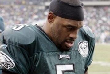 Donovan_mcnabb_feature