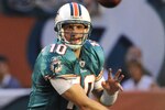 7960002_chiefs_v_dolphins_crop_150x100