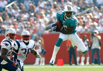 Miami_dolphins_v_new_england_pa_crop_340x234